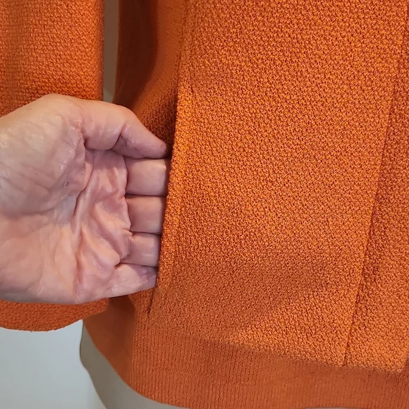 St. John Jacket/tank set, 6, S - Picture 3 of 16